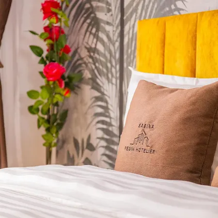 Unique Glamoure 36 Apartment