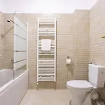 Unique Glamoure 36 Бухарест