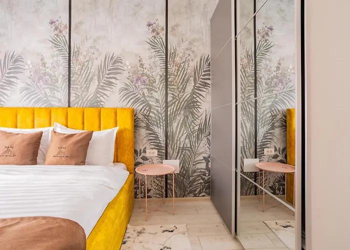 Unique Glamoure 36 *