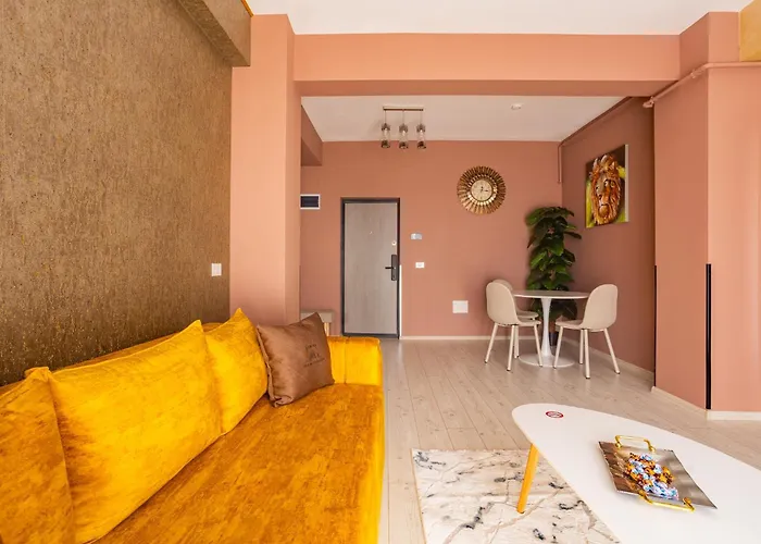 Unique Glamoure 36 *